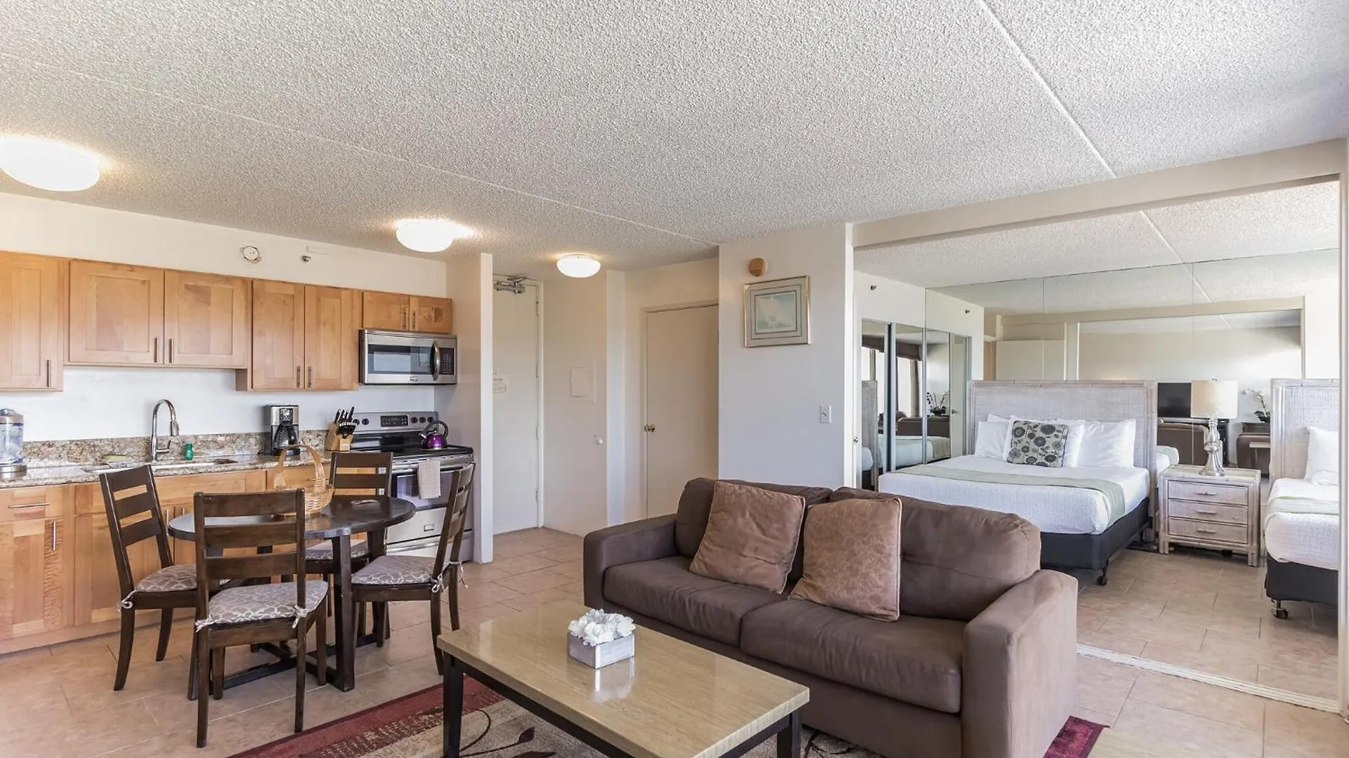 Incredible Panoramic Views, Full Kitchen And Free Parking Daire Honolulu 0*,  ABD